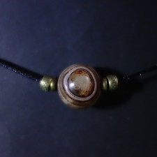 Amulett kette aus nepal mit - amulett-kette,
