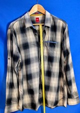 s.Oliver Herren Hemd,     Gr XXL,  Farbe Grau-Weiß kariert,   Gewicht 270g