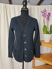 Strickjacke Gr. M c&a we love knit dunkelblau noire mit Taschen chic zum Dirndl