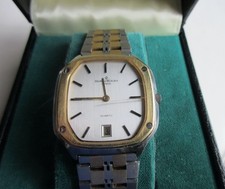 Baume & Mercier HAU, Quartz
