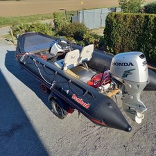 Schlauchboot mit motor - mit, und