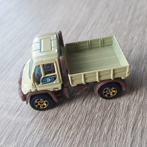 Matchbox mercedes benz unimog - mercedes-benz,