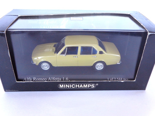 Minichamps alfa romeo - minichamps, 1:43;