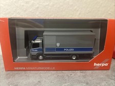 HERPA MB Atego Koffer-LKW mit