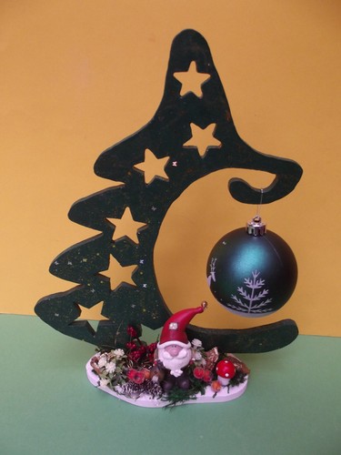 Kugelbaum mit wichtel - *,