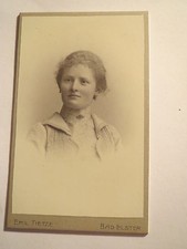 Bad Magpie - Young Woman in