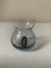 Whitefriars Glasvase für ein Sträumerchen oder eine Hyazinthe M9179 in Arctic Blue