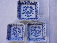 " Stadt Meissen " Porzellan, Zwiebelmuster, 3 Schalen, viereckig