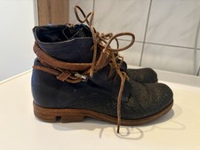 A. S.98  Airstep Leder