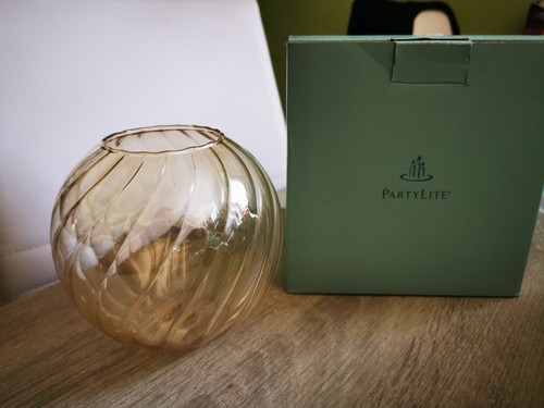 Partylite p9748 aura votive - aura,