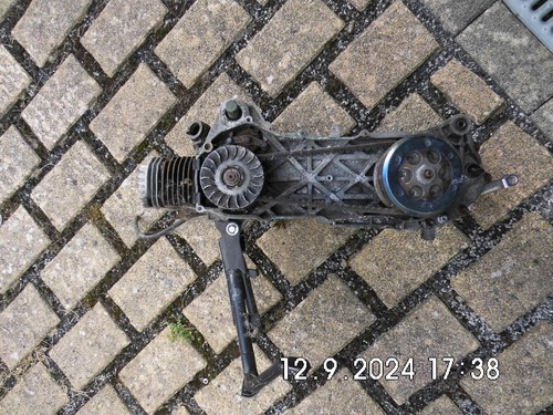 Derbi roller motor aus den - derbi,