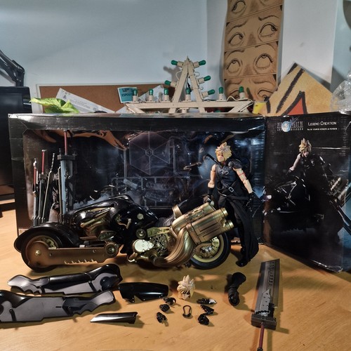 Play arts kai final - final, fantasy