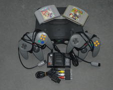 Nintendo 64 Konsole mit 2