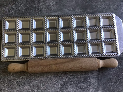 Ravioliform raviolamp - ravioliform,