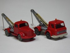 WIKING Konvolut 2x Abschleppwagen Mercedes 6600 u. International