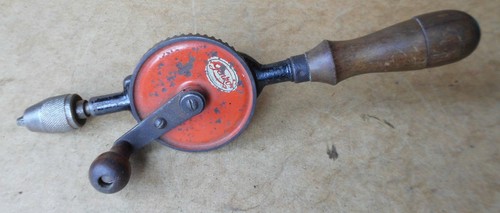 Antike handbohrmaschine - 1,