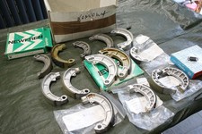 Konvolut Bremsbacken Bremse Belag Vespa PX 80 125 200 PK Piaggio TPH Sfera NRG