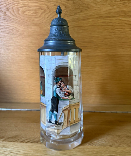 Antiker bierkrug aus glas - aus,