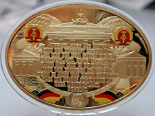 GIGANT-MEDAILLE: NATIONALHYMNE