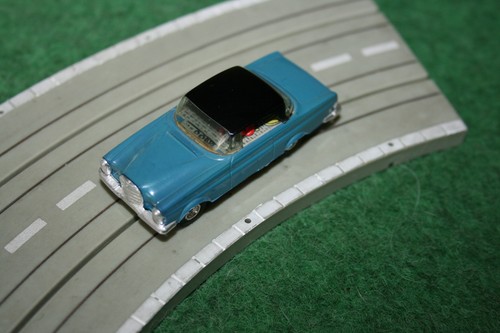Faller ams mercedes - ,