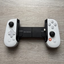 BACKBONE One - PlayStation Edition Lightning −Mobiler Gaming-Controller iPhone−2