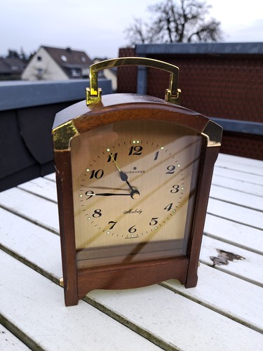 Junghans tischuhr melody - ,