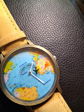 ARMBANDUHR   MINI WORLD