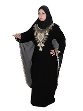 Dubai Abaya im Islamischen