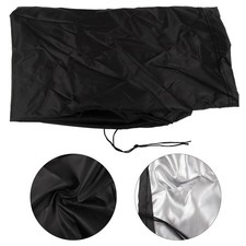 Schwarze ovale Abdeckungen aus