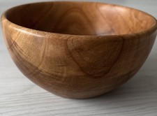 Schale aus Holz massiv 