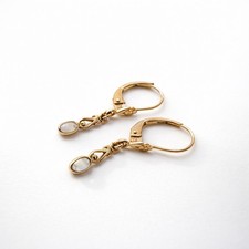 Elegante Opal-Ohrringe Aus 333