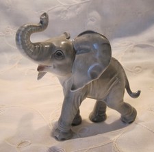 Goebel Porzellan Elefant Figur