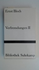 Verfremdungen II (Bibliothek