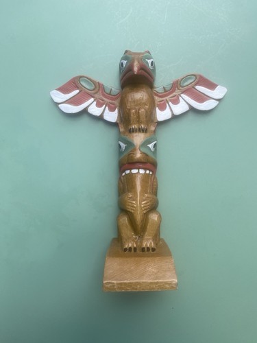 Miniatur totem aus - totem, kanada