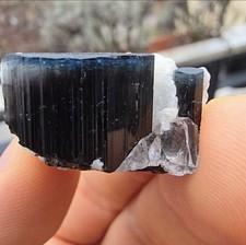 Turmalin Blue Cap Blaue Kappe