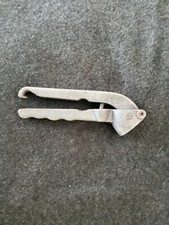 HS Mehrzweckpresse Knoblauchpresse Kirschentkerner Nussknacker Entsteiner