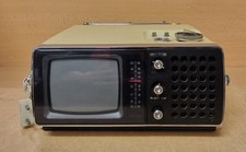 Universum 2216 radio - 2216,