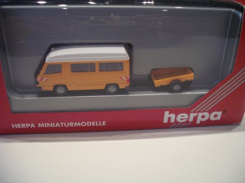 Herpa mercedes benz 100 bus - benz, d