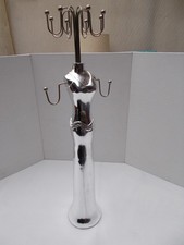 Schmuckpuppe, Kettenhalter