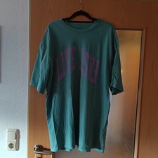 T-Shirt von LFDY  Größe M