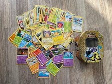 Alte Pokémon Karten in Tin