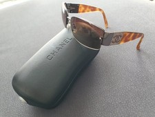 Chanel Sonnenbrille mit