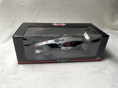 Minichamps mclaren - 1/18,