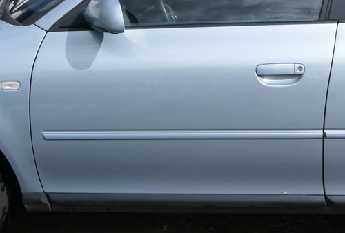 Audi tür nur - 8l,