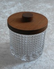 kleine Glasdose mit Holzdeckel