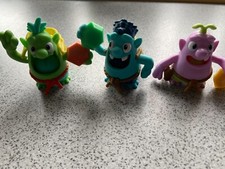 3x Magic Gem Troll Monster mit nachtleuchtenden Stein - Maxi-Ü-Ei Figur