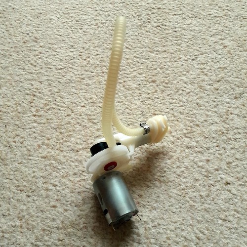 Pumpe mit motor - mit, /