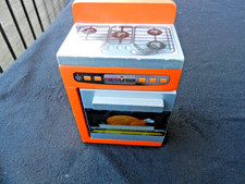 Puppenstube Möbel Küche Herd aus Holz in Orange-Silber