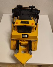 bruder 02452 - Cat großer