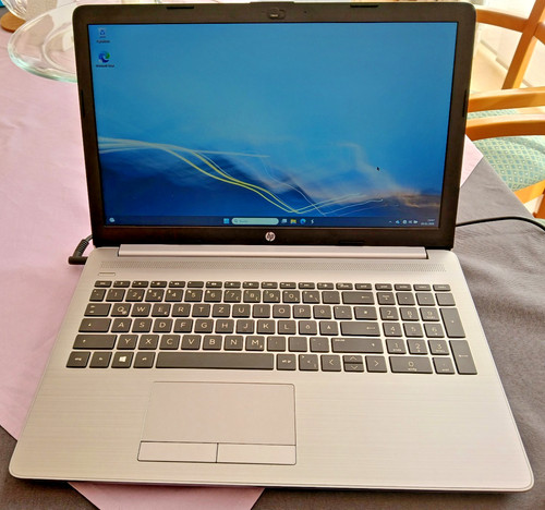 Laptop amd 3050u - laptop,,